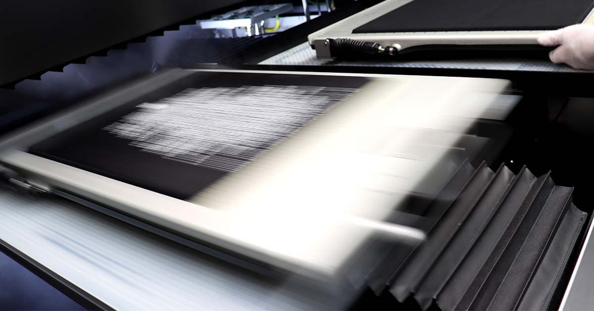 Grundlage für Print-on-Demand: DTG-Druckmaschine